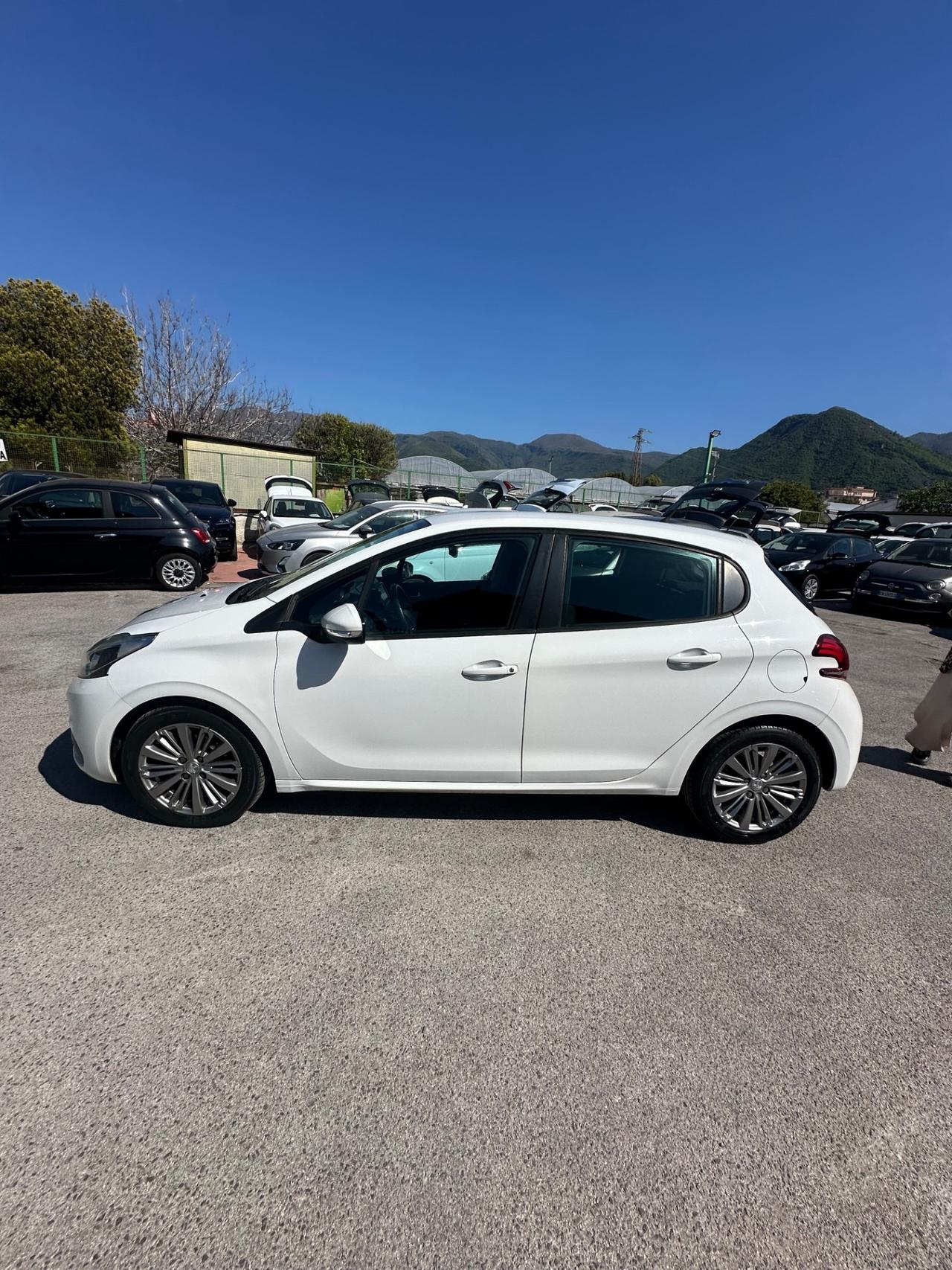 Peugeot 208 BlueHDi 75 S&S 5 porte Active