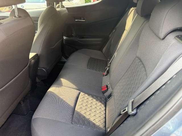 Toyota C-HR 2.0 Hybrid E-CVT Morebusiness
