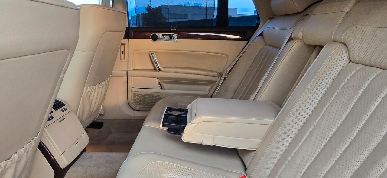 Volkswagen Phaeton 3.0/240 V6 TDI DPF 4mot. tip. 5 posti