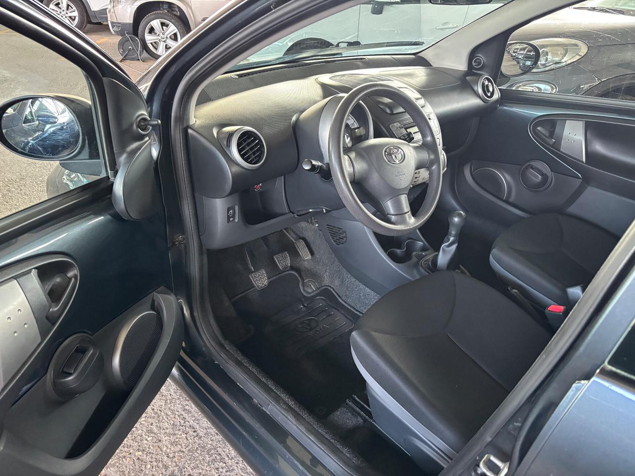Toyota Aygo 1.0 12V VVT-i 50KW 68CV Active Connect