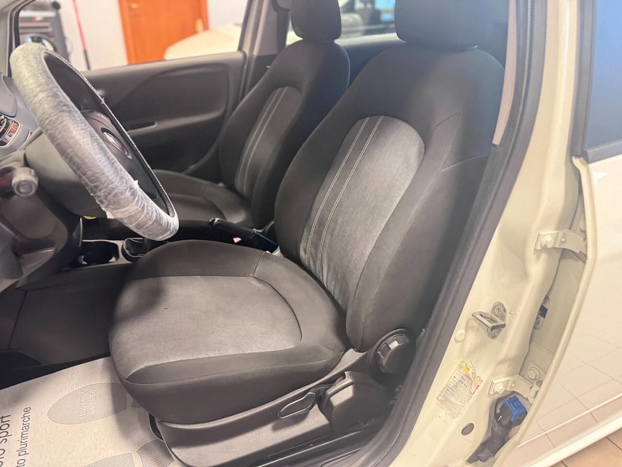 Fiat Punto 1.3 MJT II 75 CV 5 porte Street