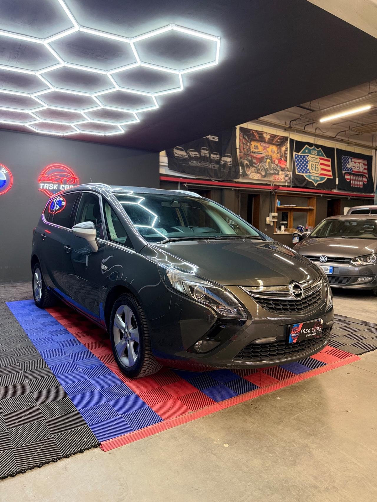 Opel Zafira Tourer 1.4 Turbo 140CV GPL Cosmo