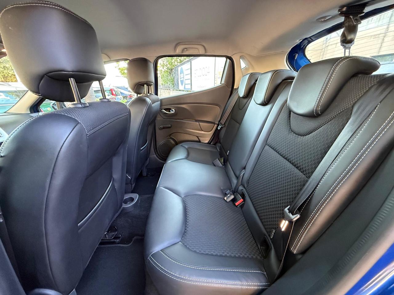 Renault Clio 0.9 TCE KM. 71000!