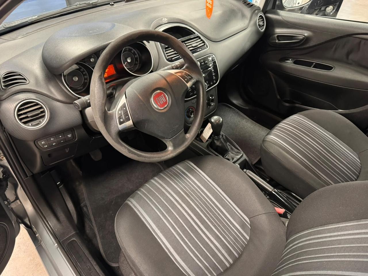 Fiat Punto Evo 1.3 Mjt 95 CV DPF 5 porte S&S Dualogic Dynamic