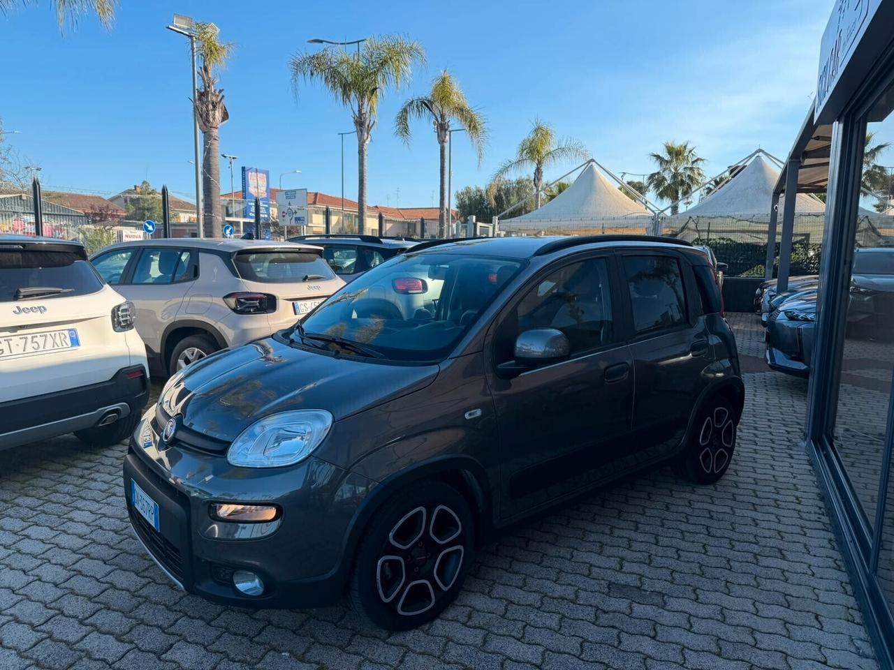 Fiat Panda 1.0 FireFly S&S Hybrid Red