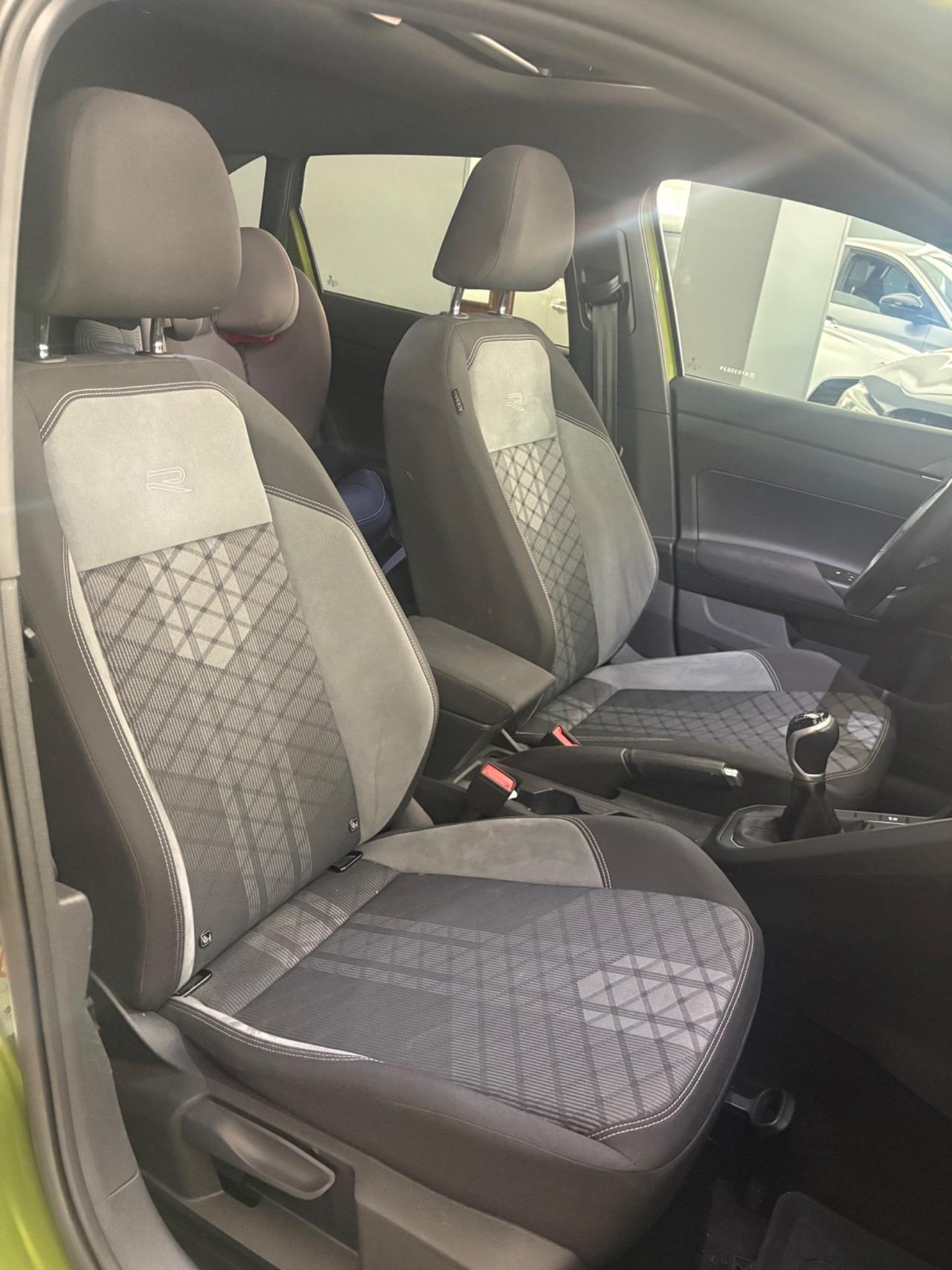 Volkswagen Taigo 1.0 TSI 110 CV R-Line