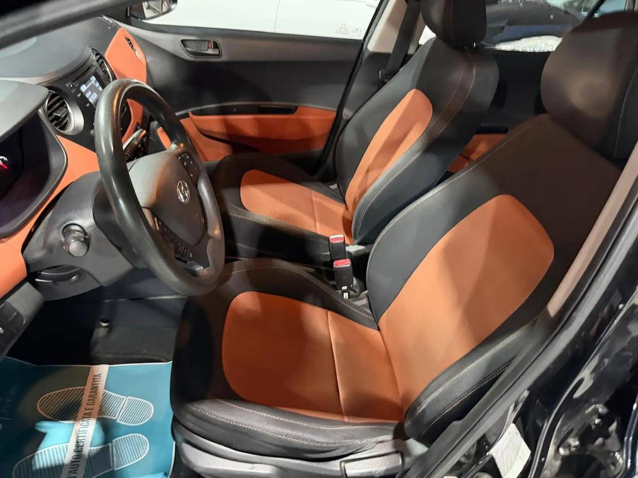 Hyundai i10 Benzina Neopatentati