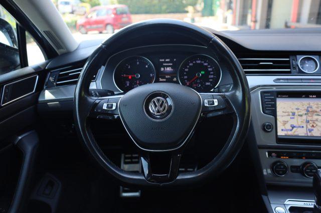 VOLKSWAGEN Passat Alltrack 2.0 BiTDI 240CV 4MOTION DSG Executive LED Pelle E6