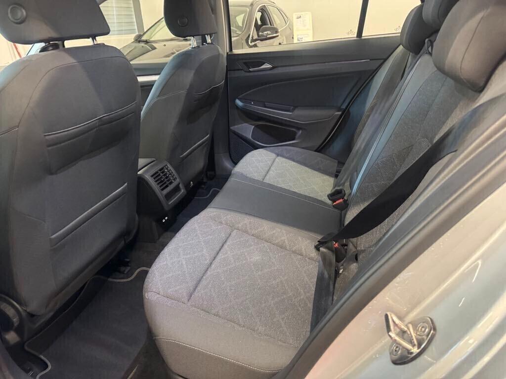 Volkswagen Golf 2.0 TDI DSG SCR Style 2022 NEOPATENTATI