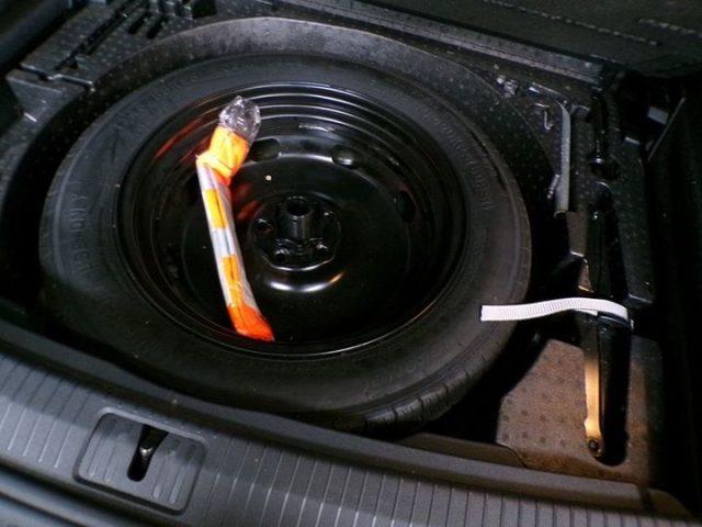 VOLKSWAGEN Tiguan 2.0 TDI 150CV DSG Elegance Fari Matrix, Cerchi 19