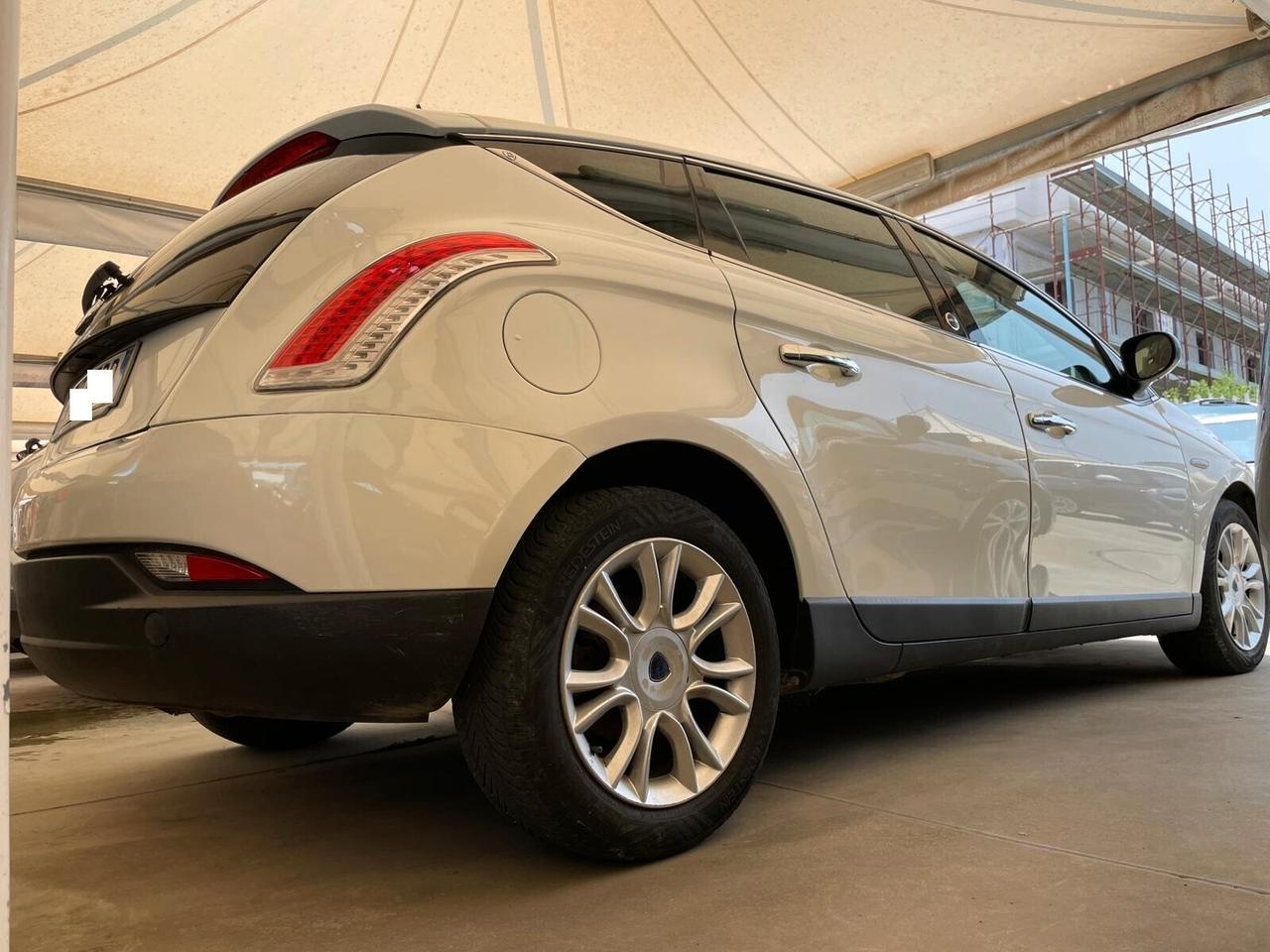 LANCIA DELTA 2013 GPL CASA MADRE REVISIONATO FINE AL 2033 !