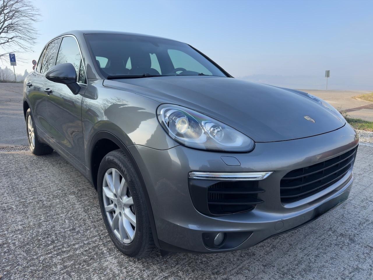 Porsche Cayenne Cayenne 3.0 Platinum Edition tiptronic ALLEST. GTS