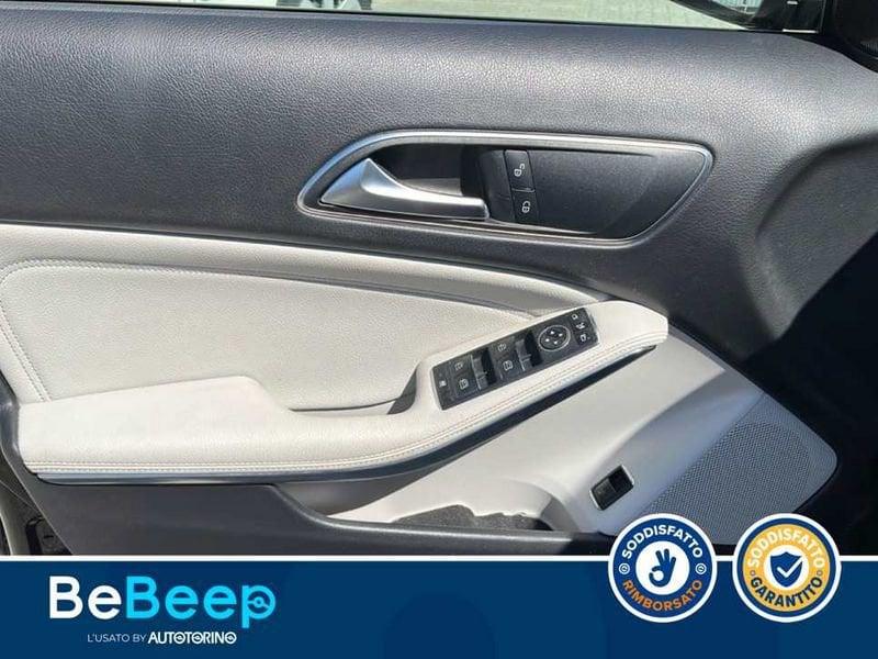 Mercedes-Benz GLA 200 D SPORT AUTO