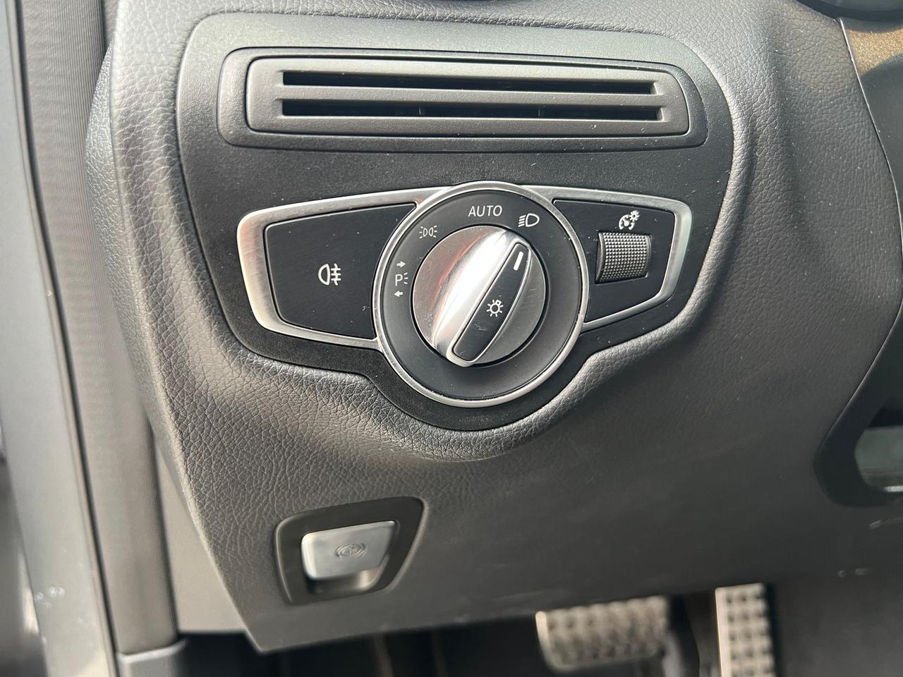 Mercedes-Benz GLC 220 D 4 MATIC Pre #10047