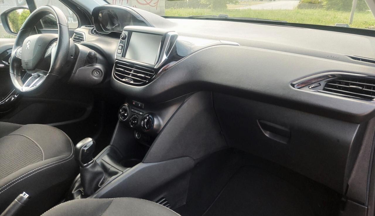 PEUGEOT 208 ALLURE- 1.6 HDI - NEOPATENTATI