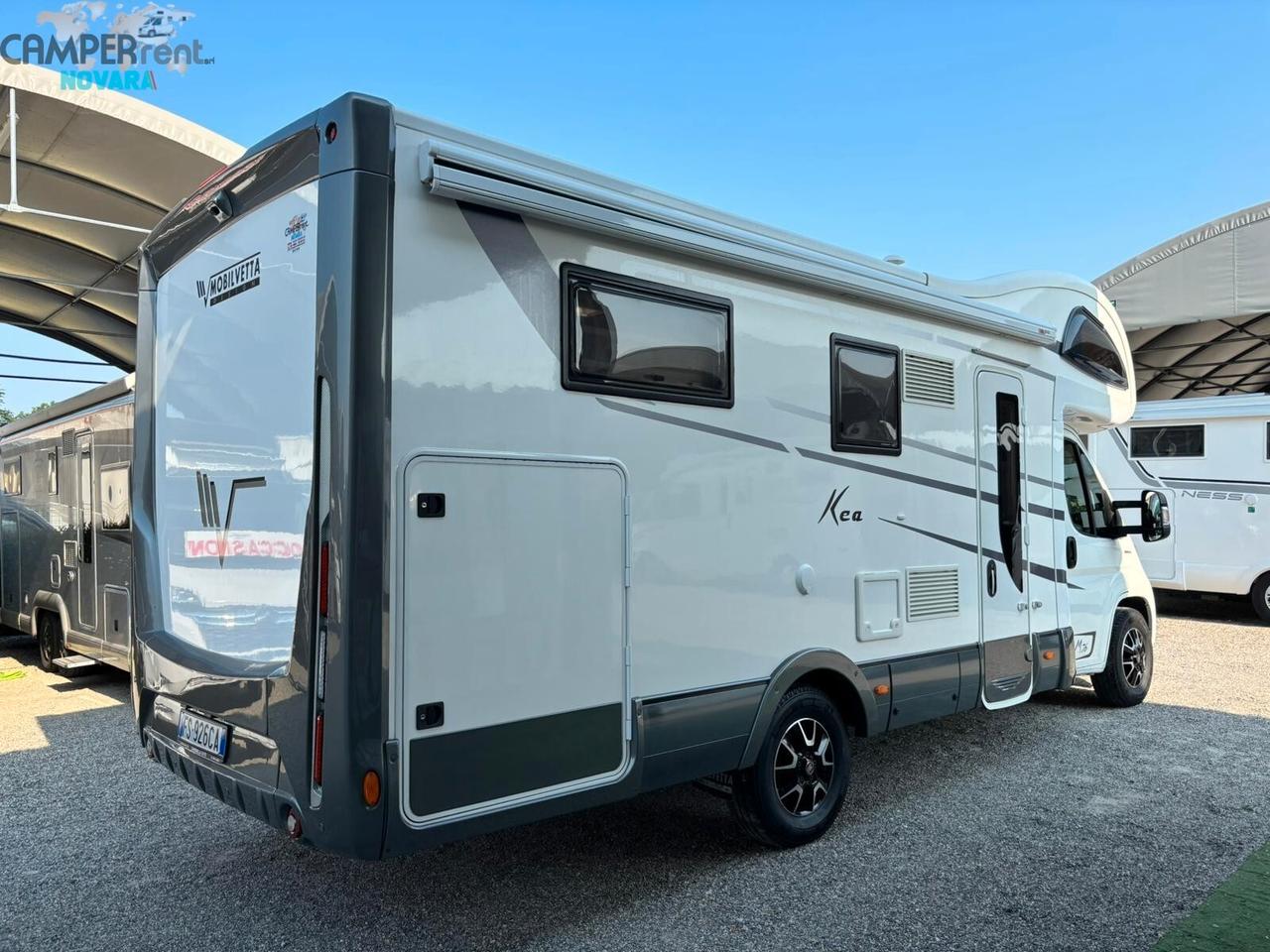 MOBILVETTA KEA M76 - mansardato con letti gemelli in coda ed ampio garage foro 94 x 117