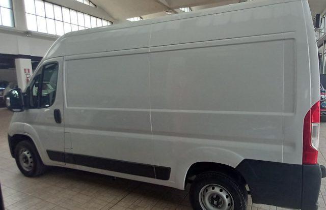 FIAT Ducato 33 2.2 Mjt 140CV PM-TA Furgone 3 POSTI