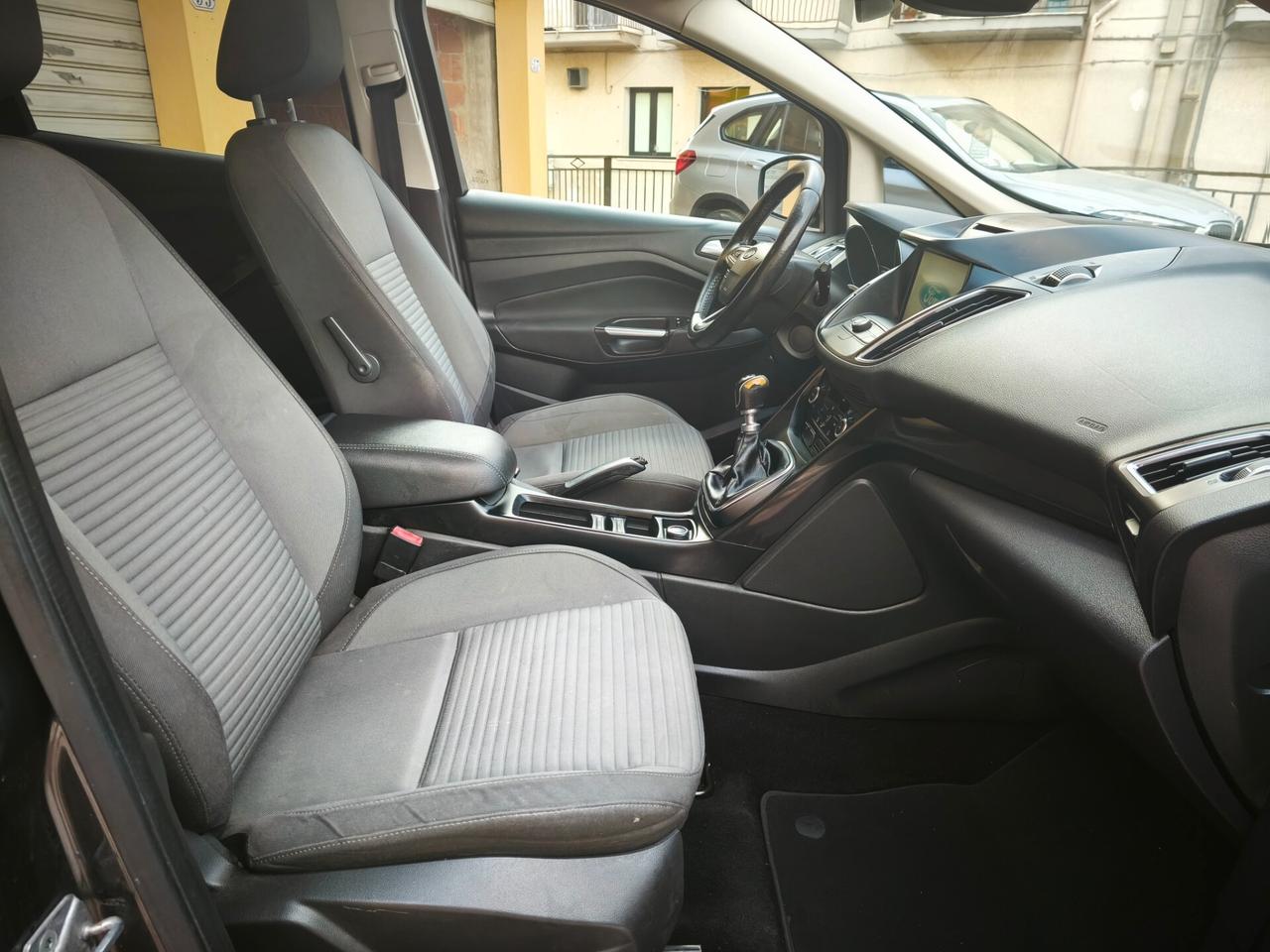 Ford C-Max 1.5 tdci 95 CV Titanium