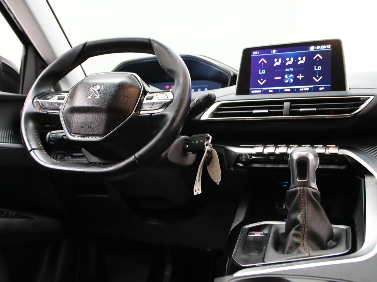 Peugeot 3008 1.5 bluehdi Active