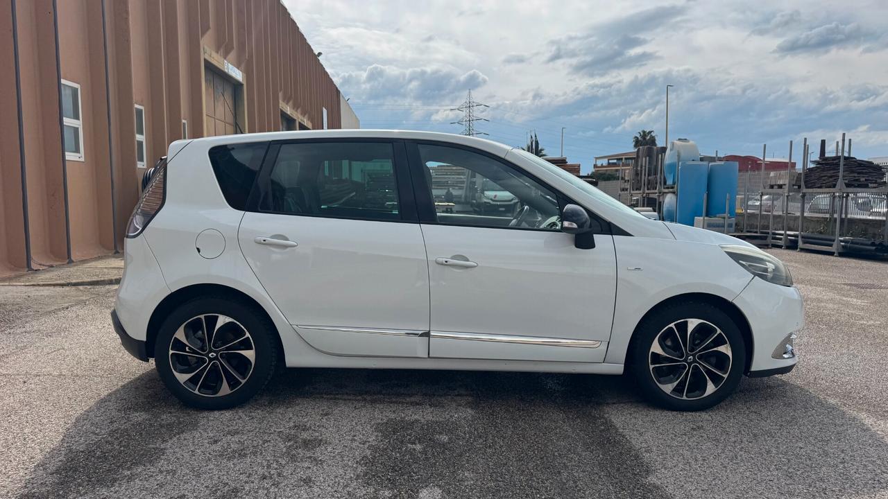 RENAULT SCENIC 110CV - 2015