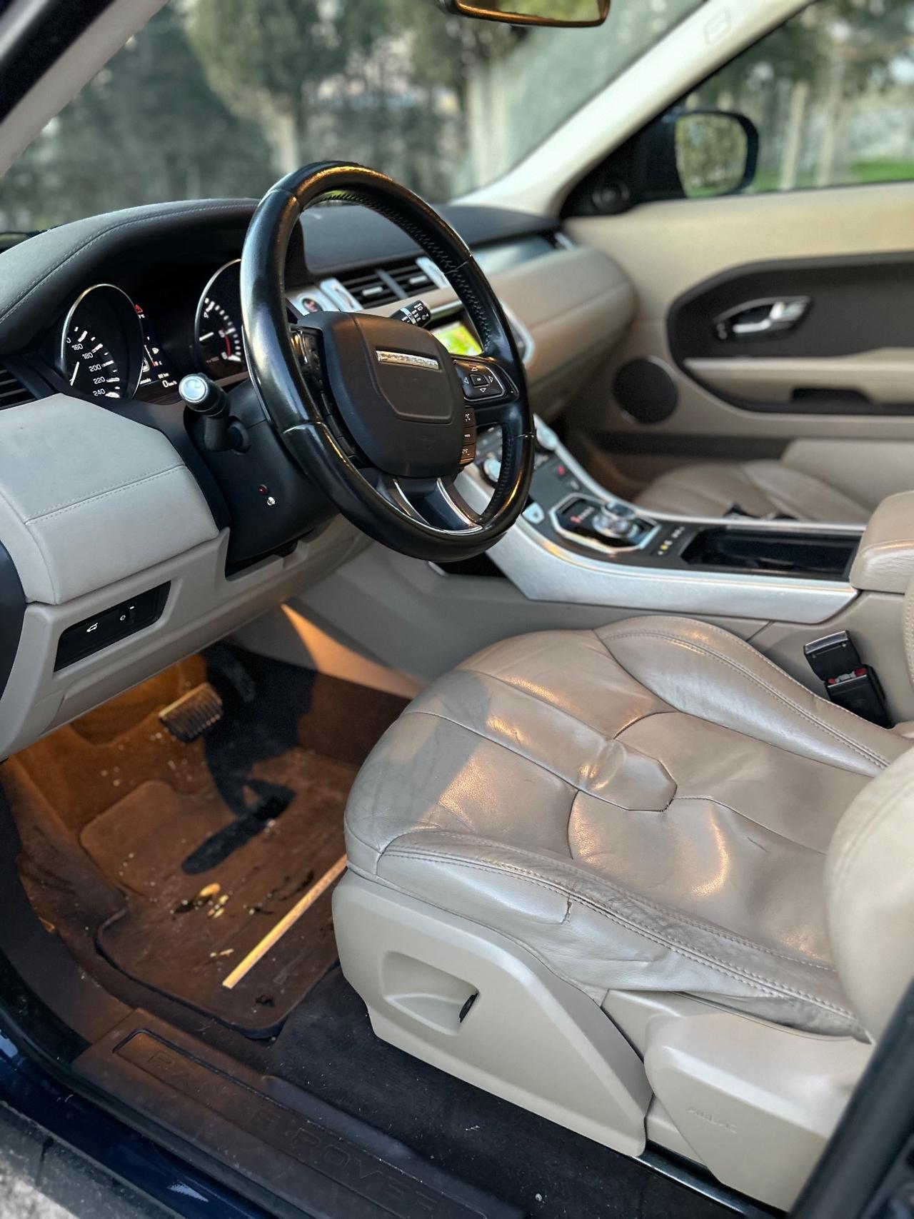 Land Rover Range Evoque 2.2 TD4 5p. Prestige