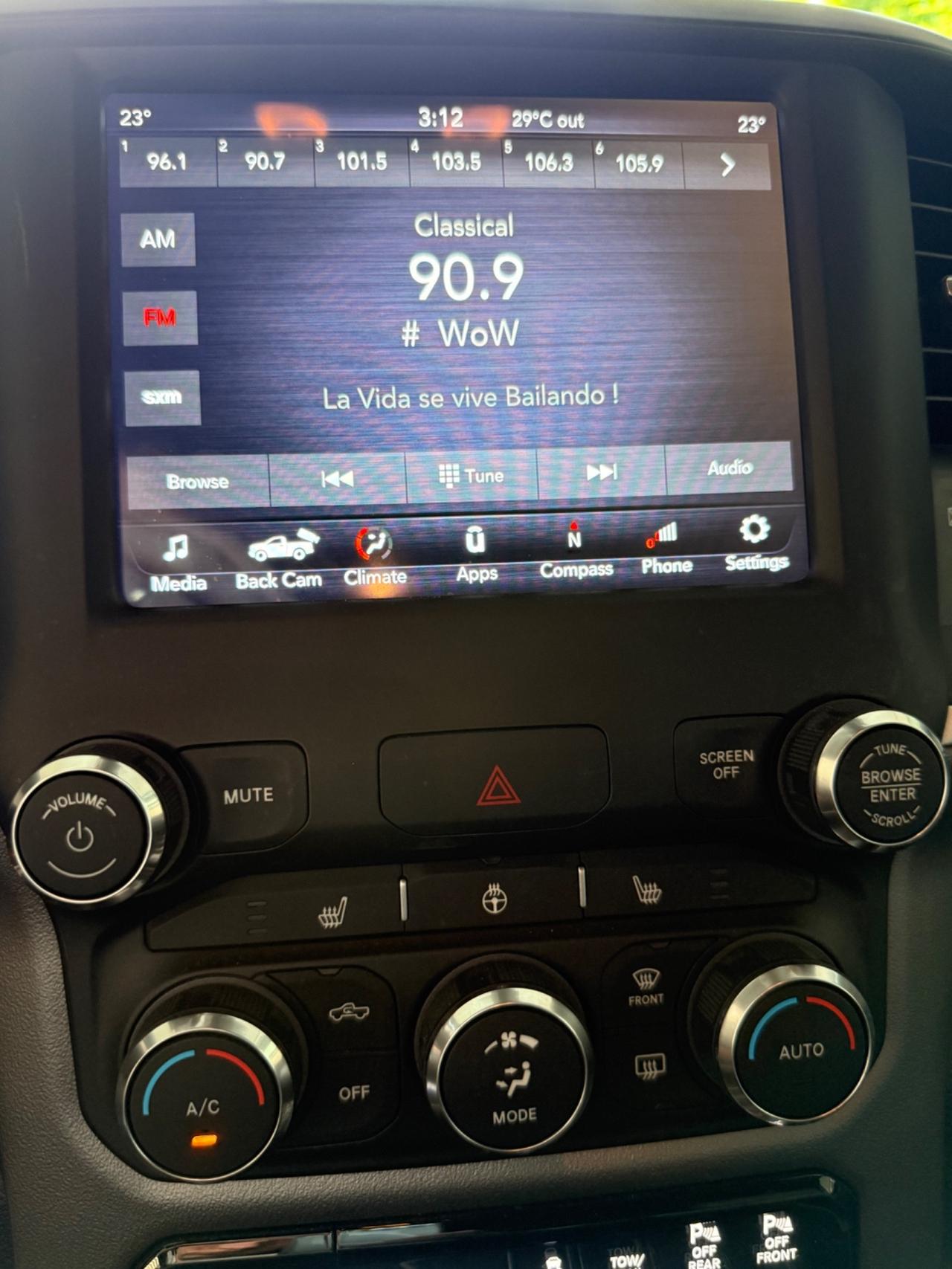 Dodge RAM 1500 BIGHORN 3.6 V6 PREZZO FINITO