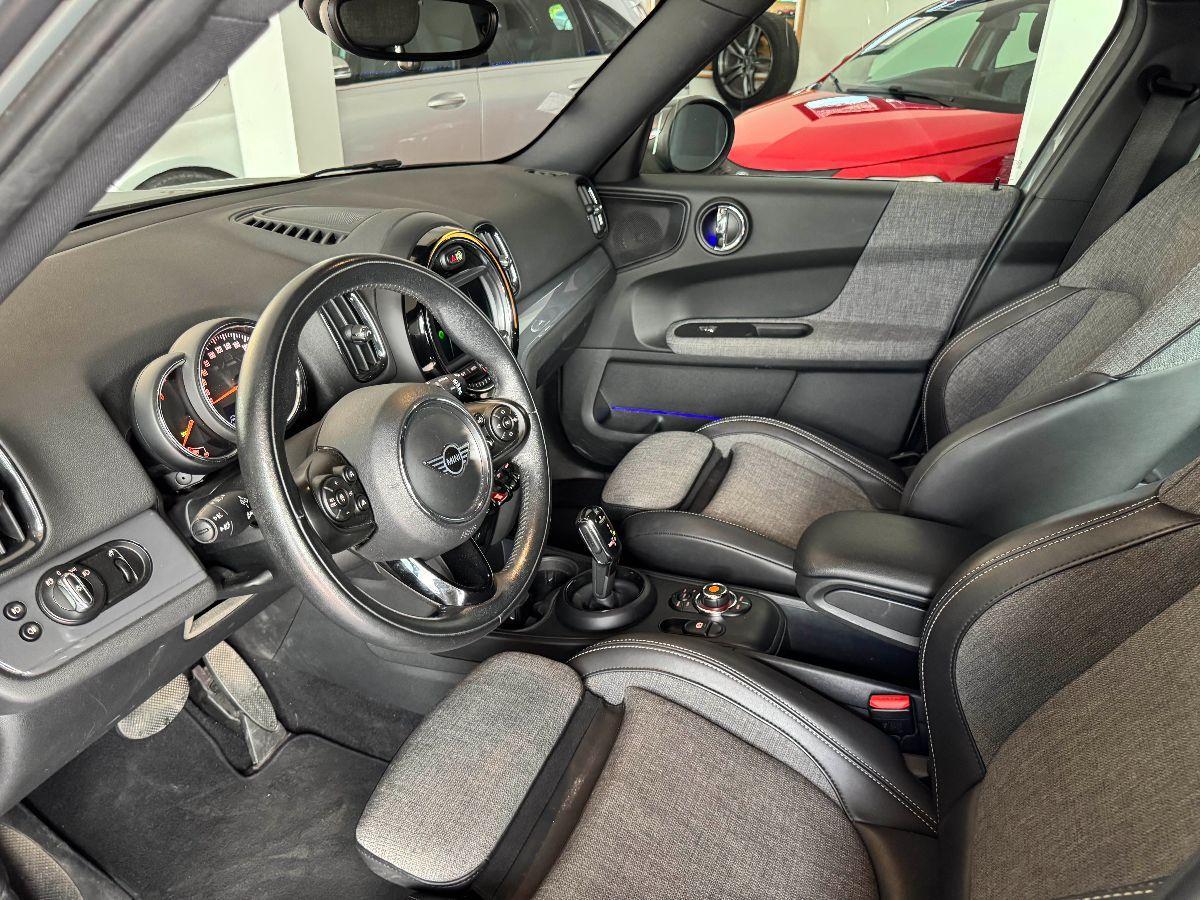 MINI - Countryman - Mini Cooper D Busin. ALL4 Aut.