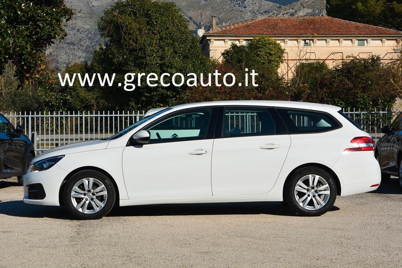 Peugeot 308 BlueHDi 130 S&S SW Active telecamera