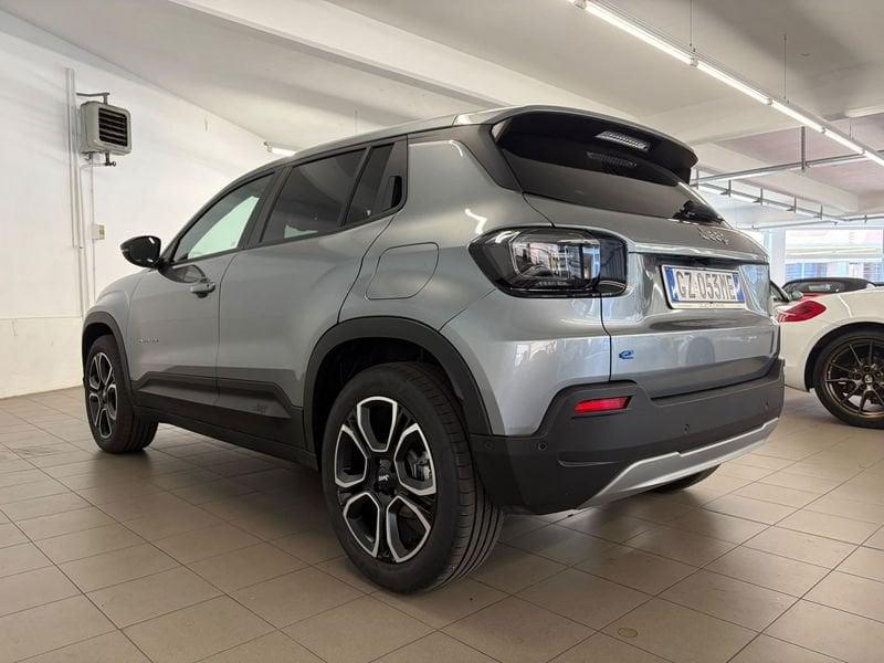 Jeep Avenger BEV BEV 156cv Summit