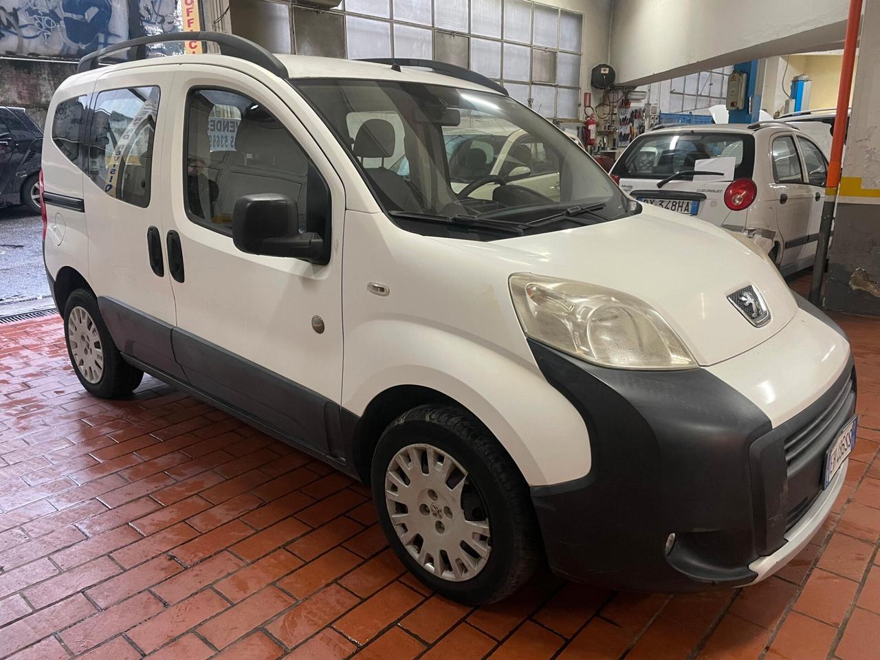 Peugeot Bipper Tepee 1.3 HDi 75 FAP Stop&Start Outdoor