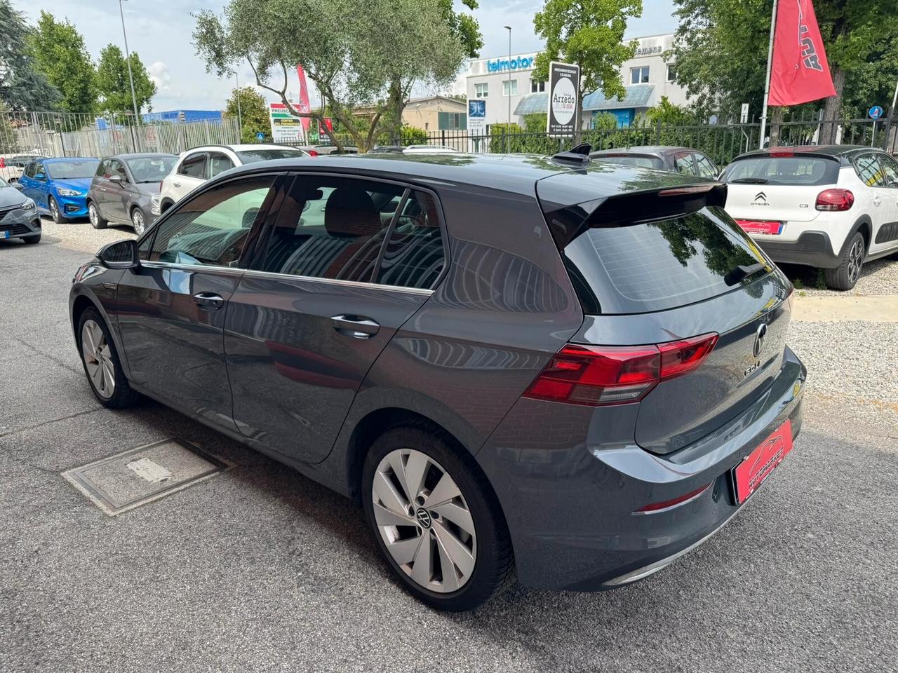 Volkswagen Golf 2.0 tdi Style 115cv dsg
