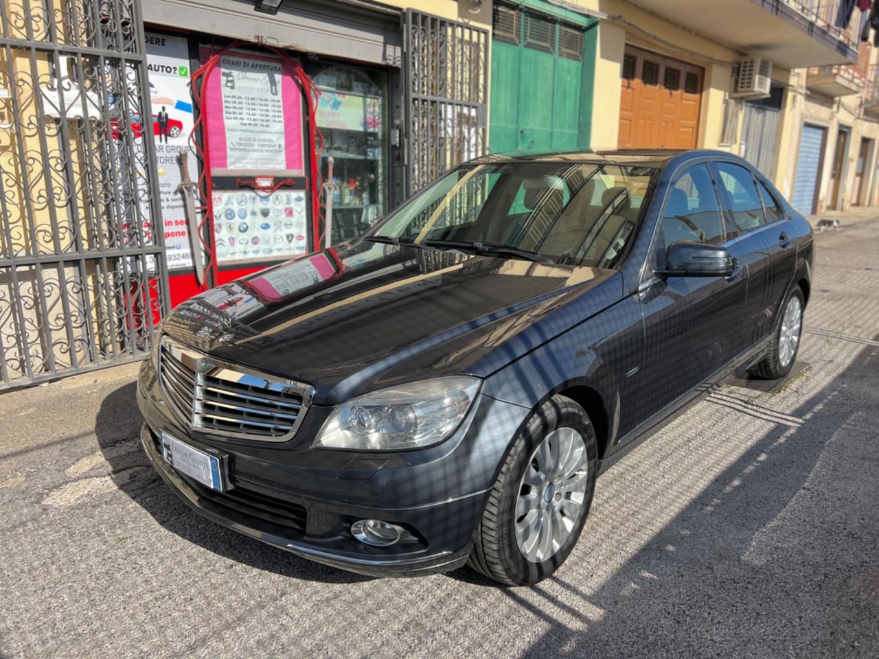 Mercedes-Benz C-Class 2009 photo 3