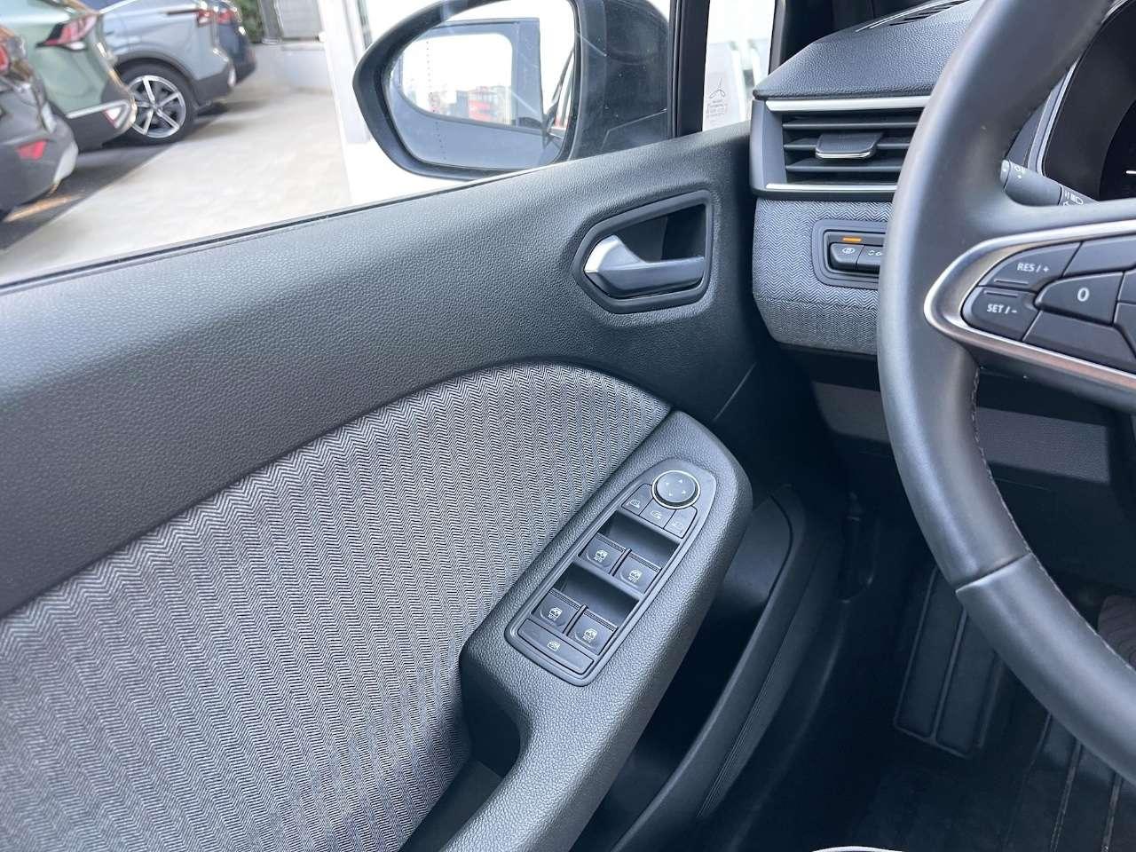 Renault Clio 1.0 Benzina 90CV E6 Neo - 2025