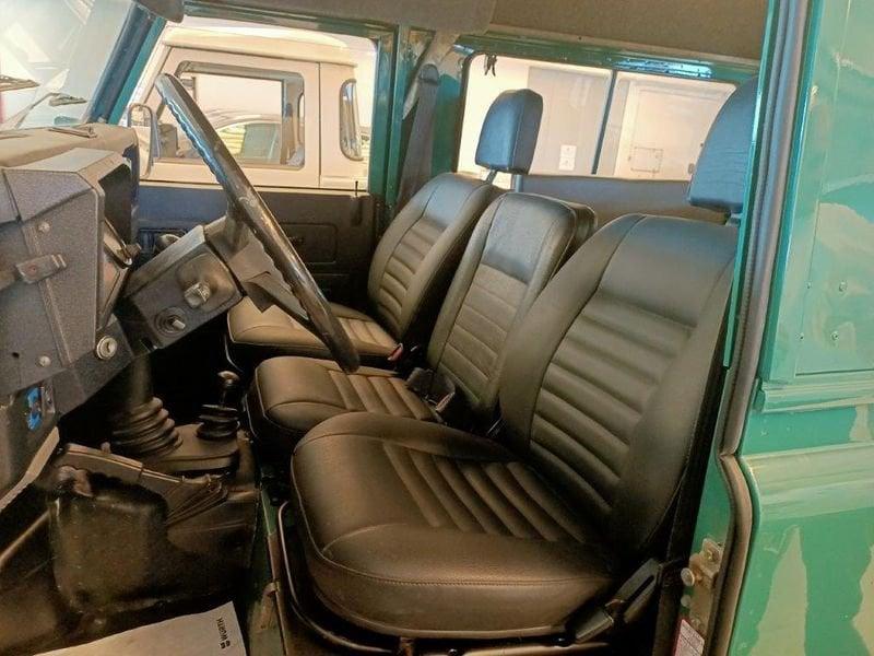 Land Rover Defender 90 Hard Top 2.5 90 2.5 td ht 68 cv