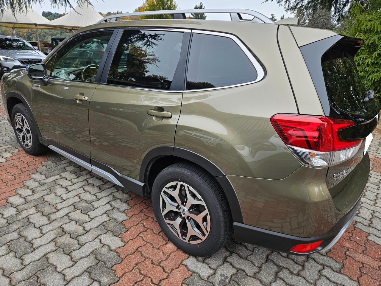 Subaru Forester 2.0 e-Boxer MHEV CVT Lineartronic Style - GANCIO TRAINO