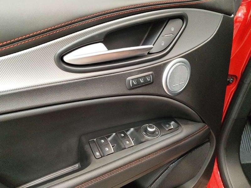 Alfa Romeo Stelvio 2.2 t Tributo Italiano Q4 210cv auto
