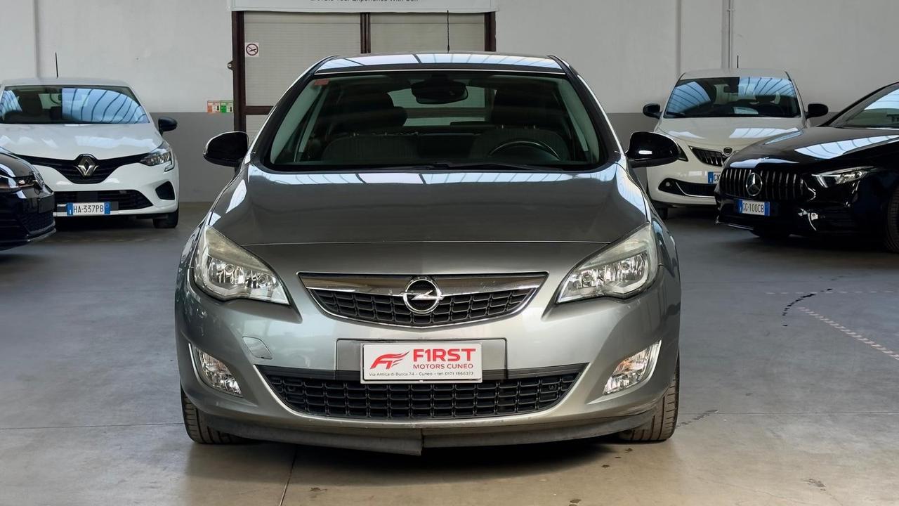 Opel Astra 1.4 Turbo 140CV 5 porte Cosmo