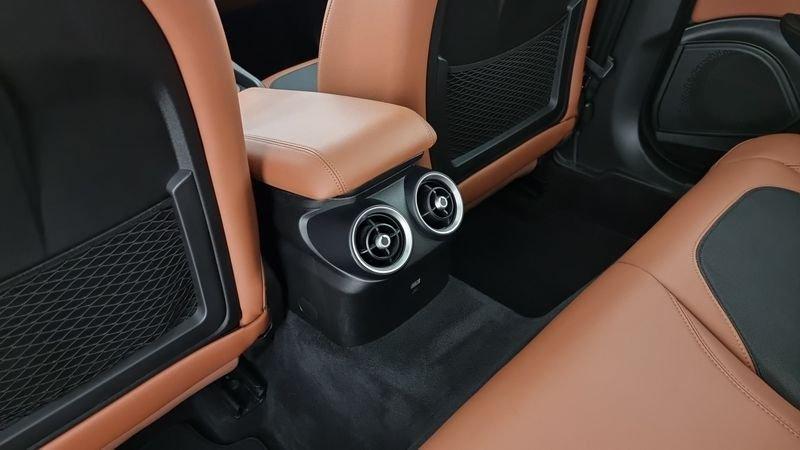 Alfa Romeo Giulia 2.0 Turbo 200 CV AT8 Executive