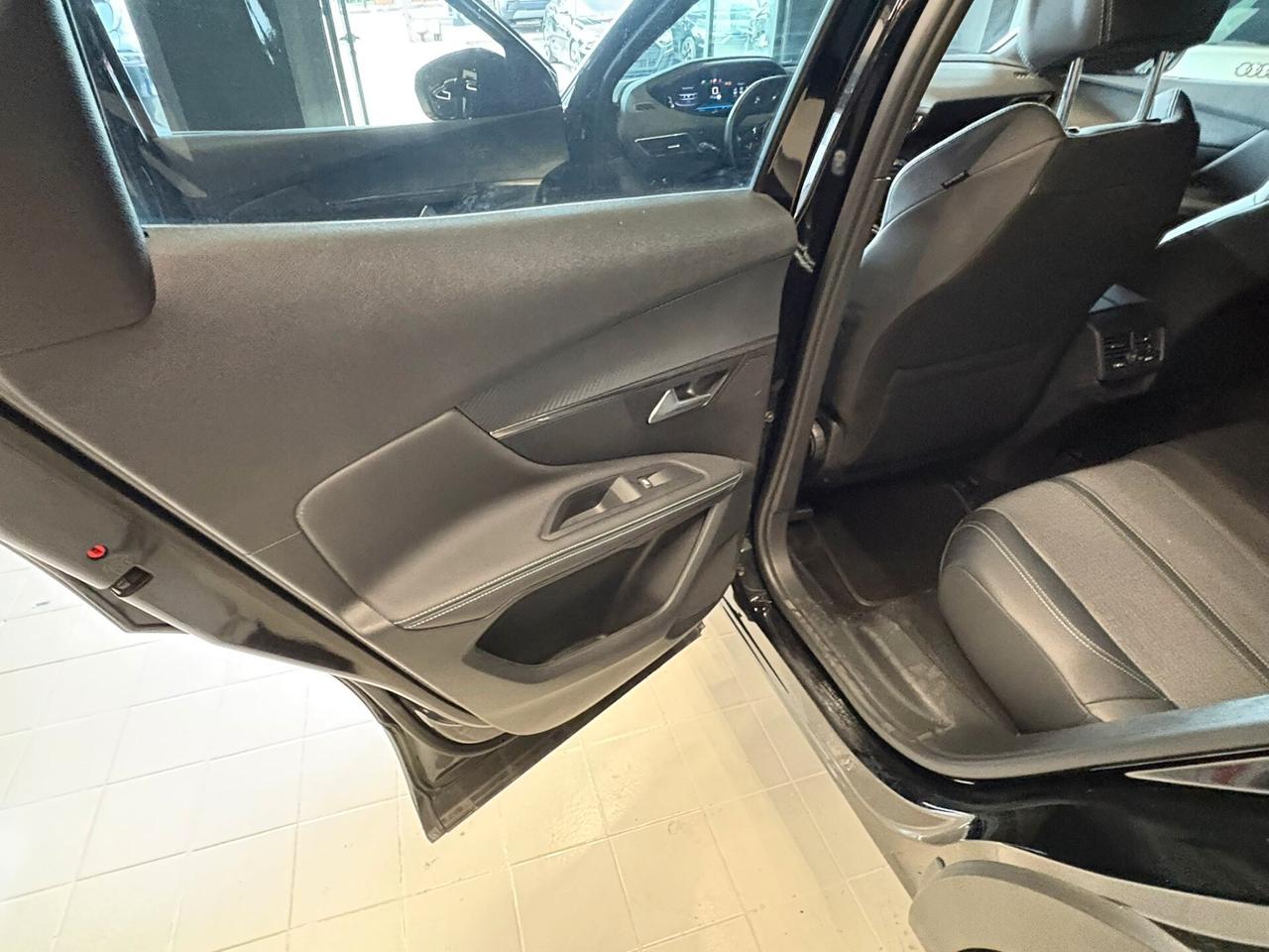 PEUGEOT 3008 2ª serie 3008 BlueHDi 130 S&S EAT...