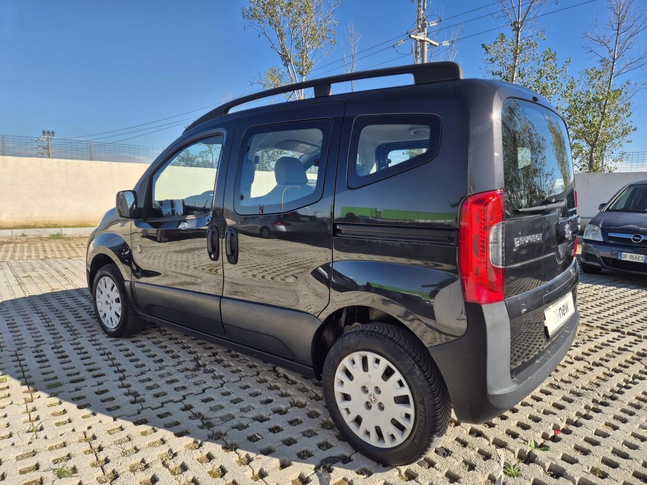 Peugeot Bipper Tepee 1.3 HDi 75 FAP Outdoor