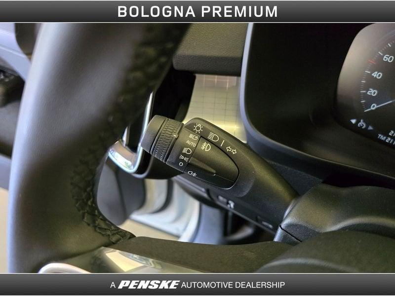 Volvo XC40 XC40 T2 Geartronic Momentum Pro