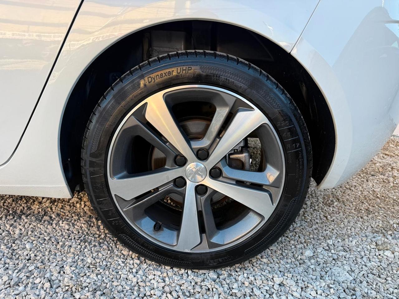 Peugeot 308 BlueHDi 130 S&S Allure