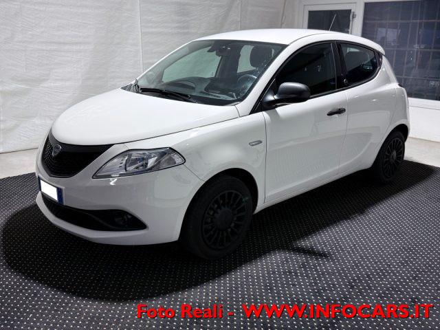 LANCIA Ypsilon 1.0 Hybrid 70 CV Ecochic Gold - PROMO