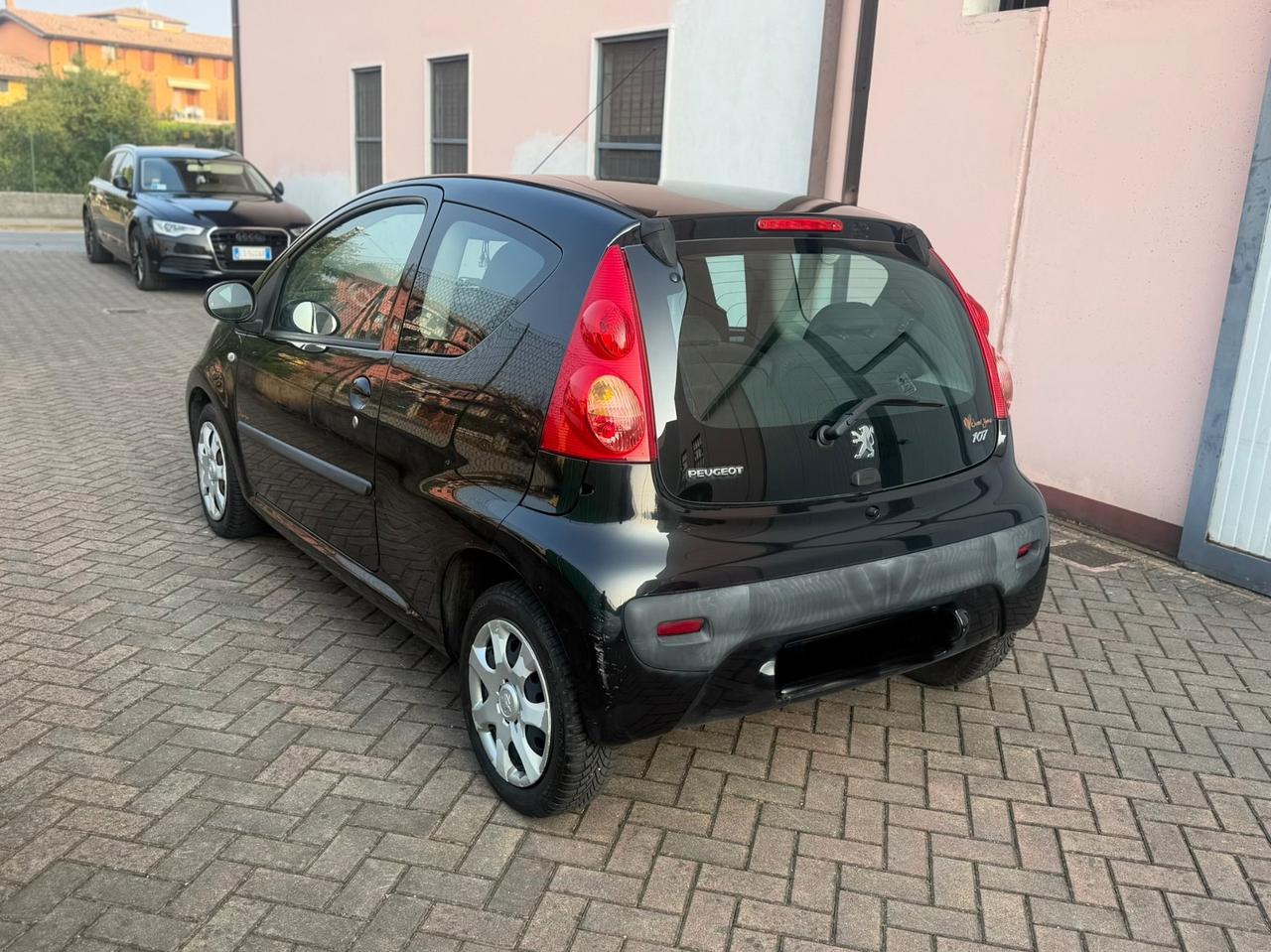 Peugeot 107 1.0 68CV 3p. Desir