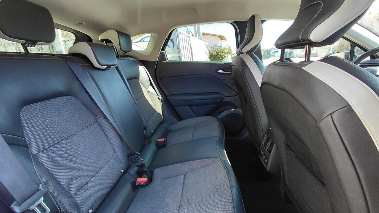 Renault Captur TCe 90 CV Intens