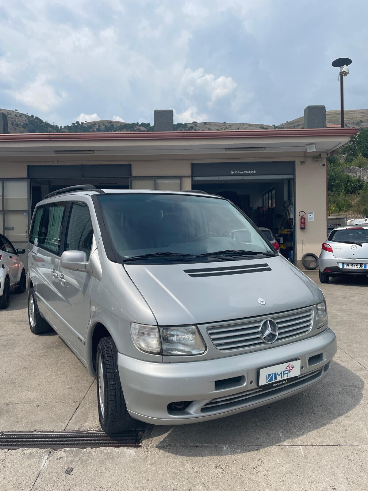 MERCEDES Classe V220 - 2001