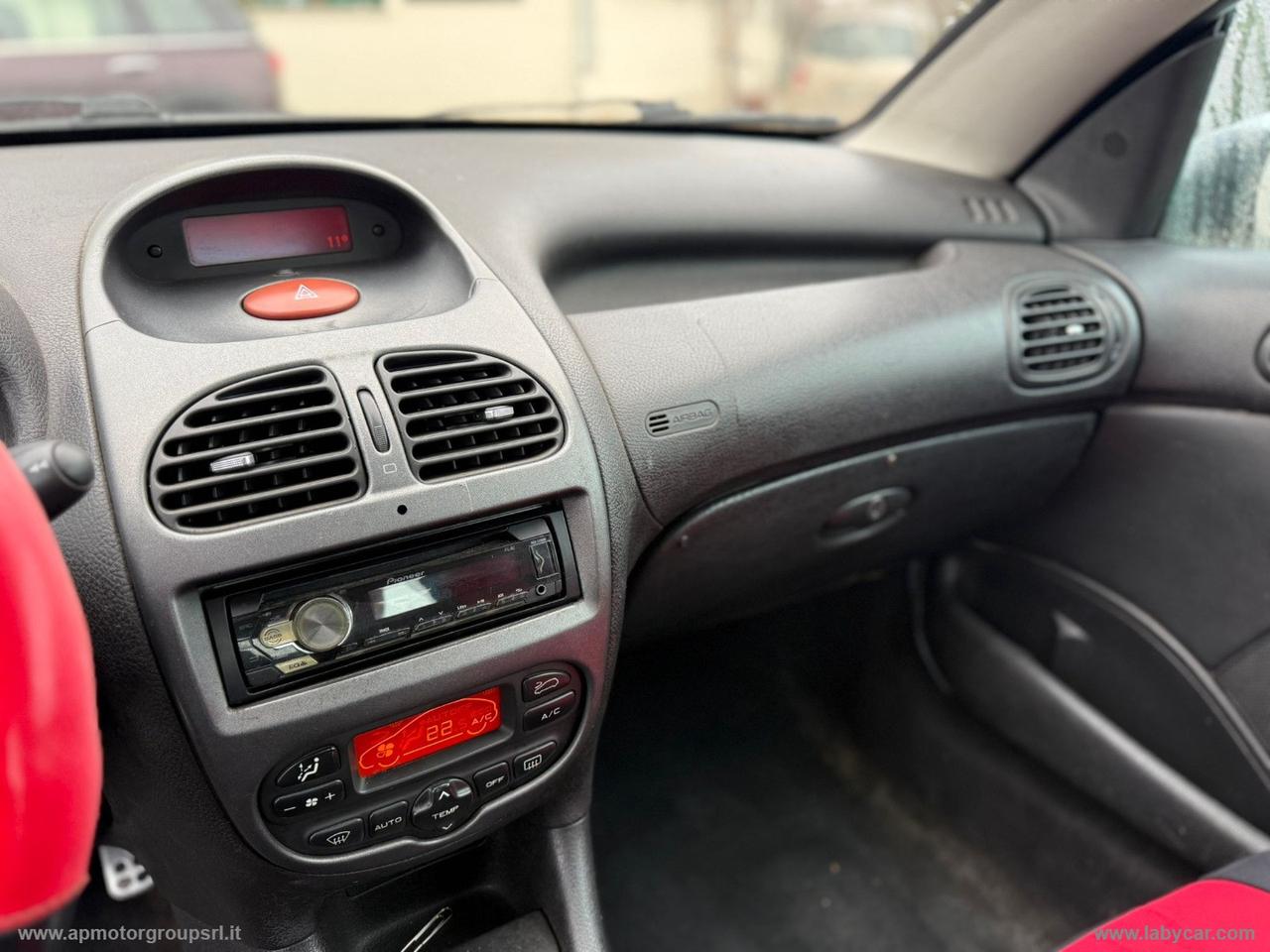 PEUGEOT 206 CC 2.0 16V GPL