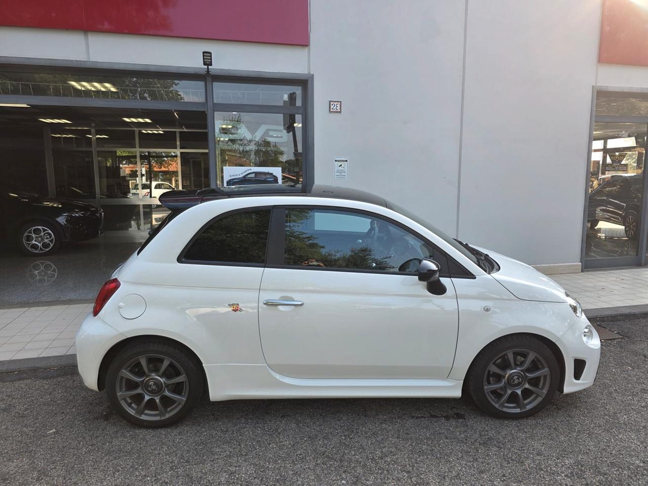 Abarth 595 1.4 Turbo T-Jet 165 CV