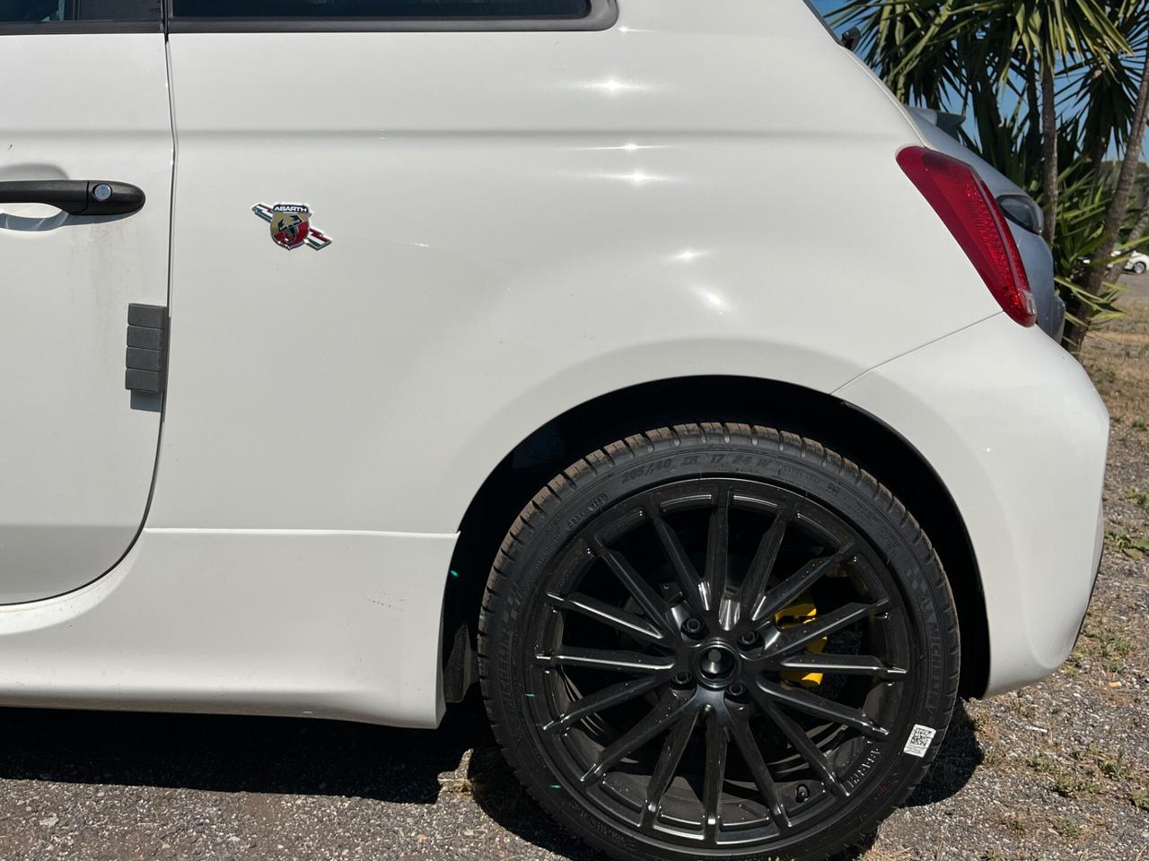 Abarth 695 1.4 Turbo T-Jet 180 CV