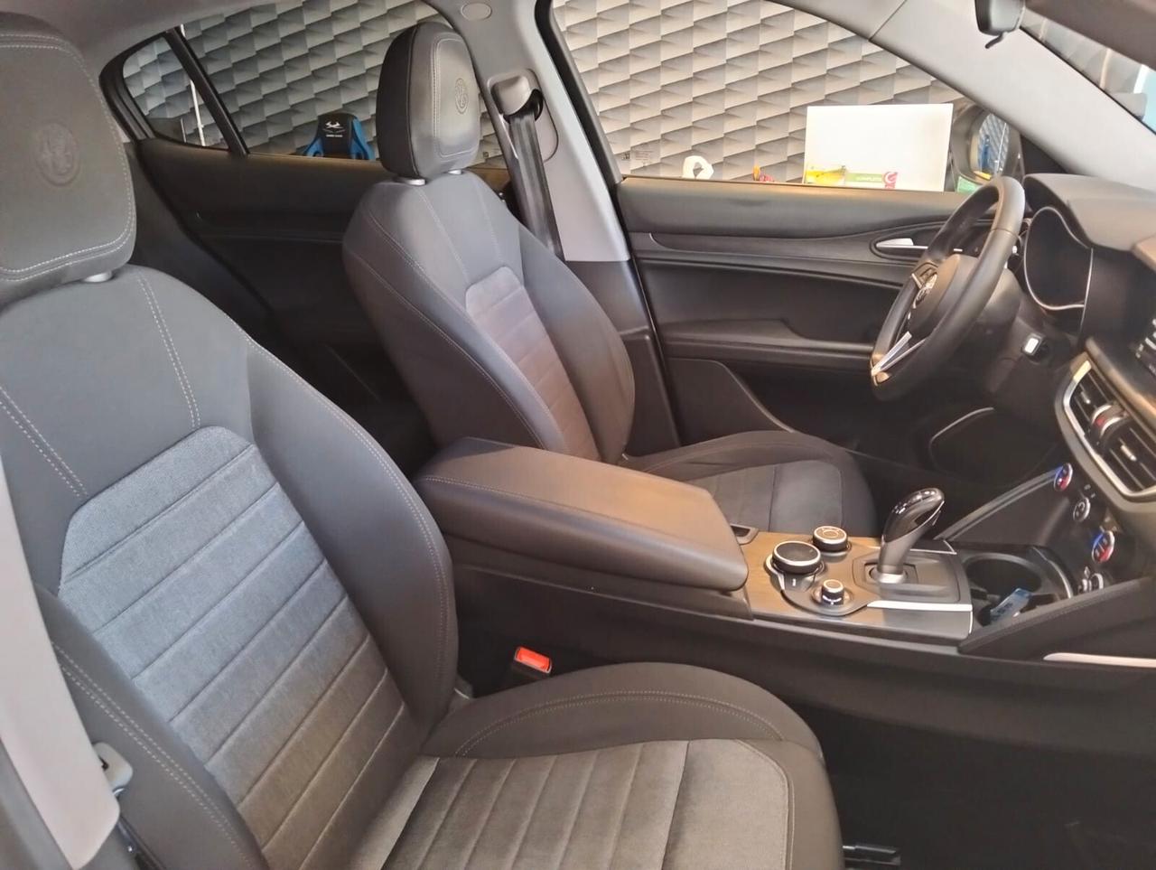 ALFA ROMEO STELVIO 2.2 TURBODIESEL 190 CV AT8 Q4 BUSINESS